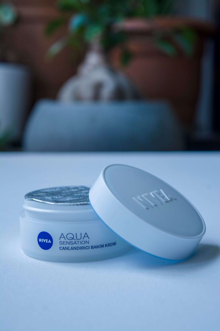 I Have Sensitive Skin. How Gentle Are NIVEA’s Creams Compared to Aveeno? i have sensitive skin. how gentle are nivea’s creams compared to aveeno